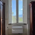 Palazzo Porta 3* بروسيدا